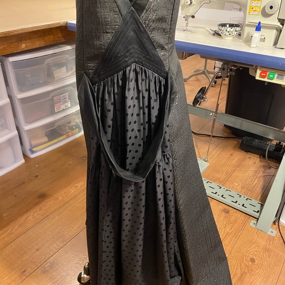 BCBG runway dress. Black - Picture 8 of 11